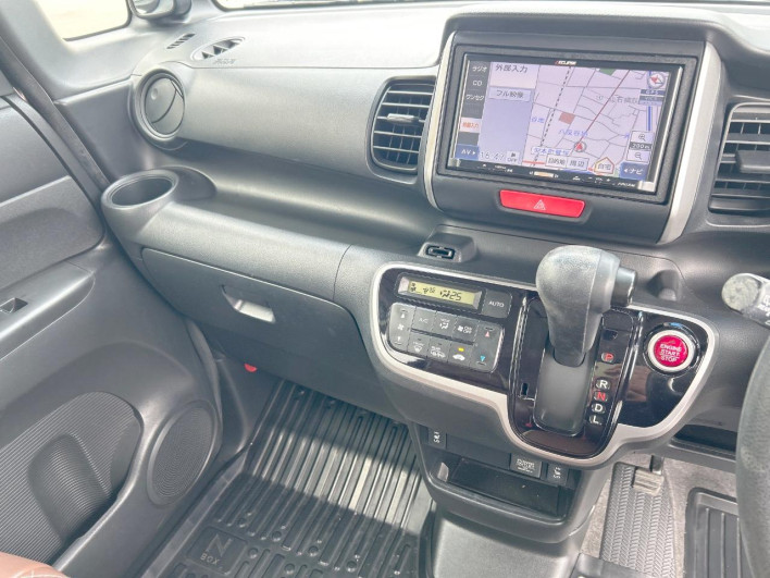2014 Honda N-BOX DBA-JF1 (UW-6a1660464d2dc)[13]
