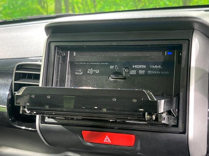 2017 Honda N-BOX CUSTOM DBA-JF1 (UW-6a166049bcf18)[19]