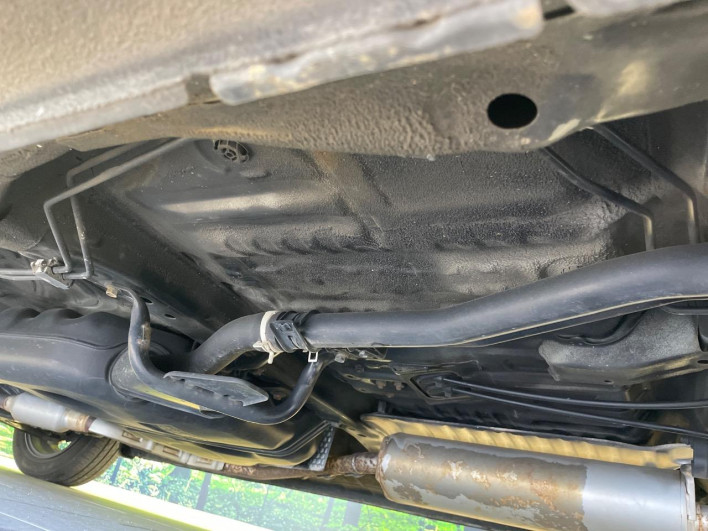 2017 Honda N-BOX CUSTOM DBA-JF3 (UW-6a16604ba9486)[22]
