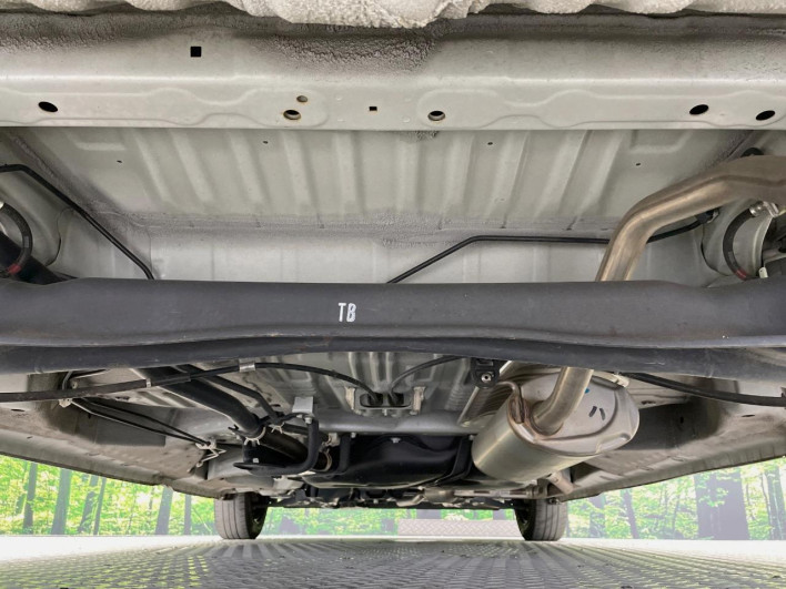 2019 Honda N-BOX DBA-JF3 (UW-6a16604ee0af1)[22]