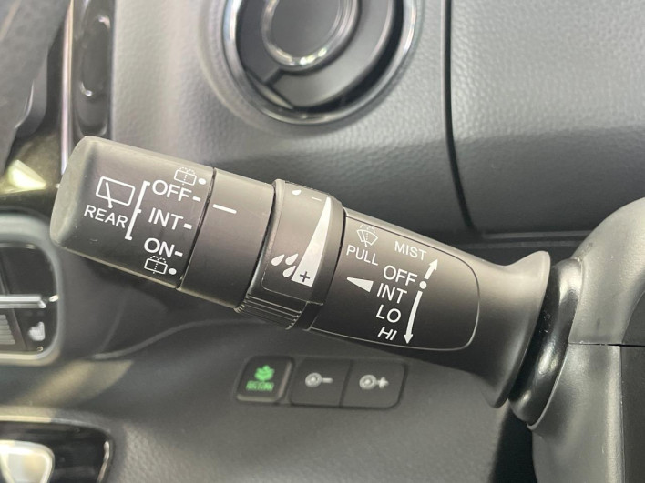 2020 Honda N-BOX CUSTOM 6BA-JF3 (UW-6a1660503ee5e)[19]