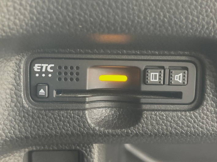 2018 Honda N-BOX CUSTOM DBA-JF3 (UW-6a1660507b1d7)[20]