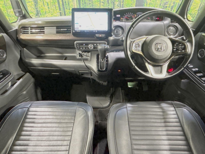 2018 Honda N-BOX CUSTOM DBA-JF3 (UW-6a1660507b1d7)[22]