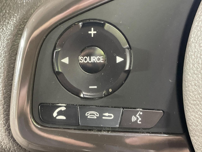 2018 Honda N-BOX DBA-JF3 (UW-6a166050e28b1)[23]