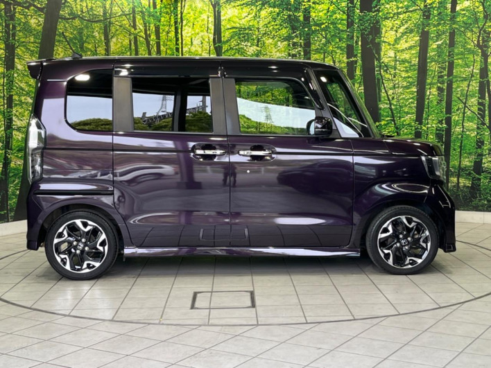 2018 Honda N-BOX CUSTOM DBA-JF3 (UW-6a166051e214a)[7]
