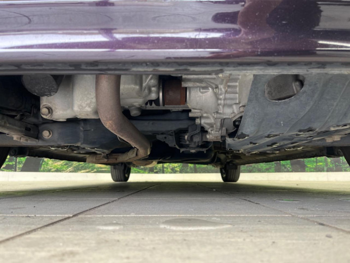 2018 Honda N-BOX CUSTOM DBA-JF3 (UW-6a166051e214a)[13]