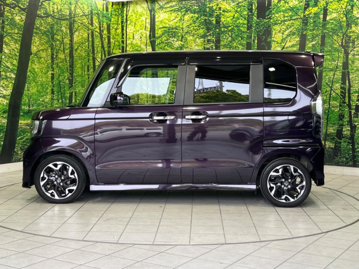2018 Honda N-BOX CUSTOM DBA-JF3 (UW-6a166051e214a)[11]