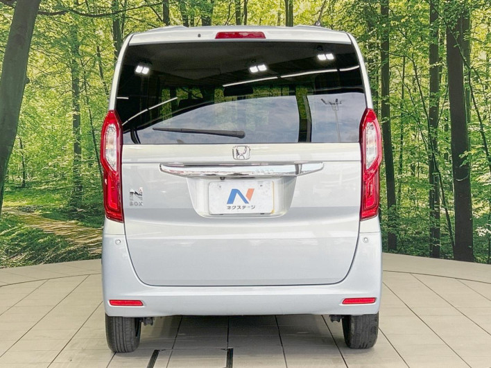 2018 Honda N-BOX DBA-JF3 (UW-6a1660527bc59)[11]