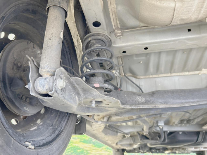 2018 Honda N-BOX DBA-JF3 (UW-6a1660527bc59)[18]