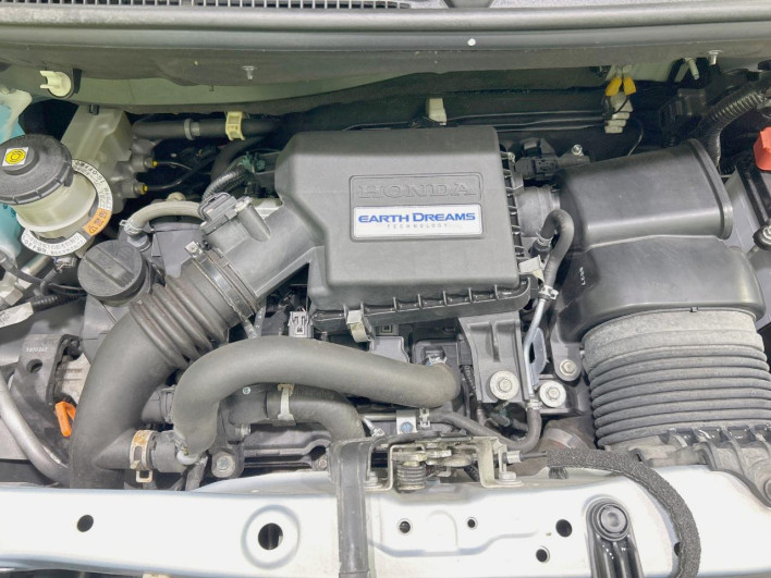 2018 Honda N-BOX DBA-JF3 (UW-6a1660527bc59)[4]