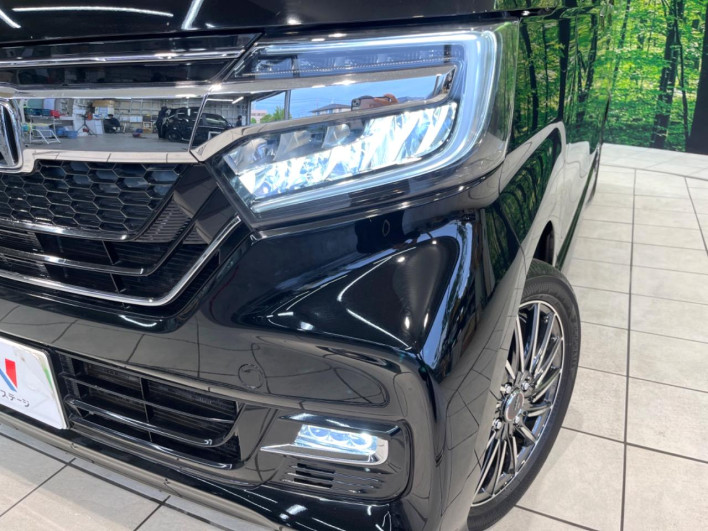 2019 Honda N-BOX CUSTOM DBA-JF3 (UW-6a166052cbf83)[10]