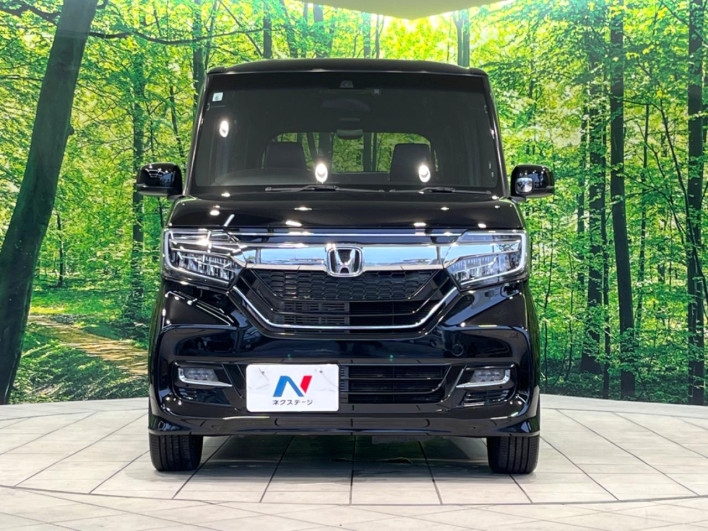 2019 Honda N-BOX CUSTOM DBA-JF3 (UW-6a166052cbf83)[12]