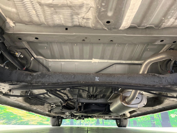 2019 Honda N-BOX CUSTOM DBA-JF3 (UW-6a166052cbf83)[27]