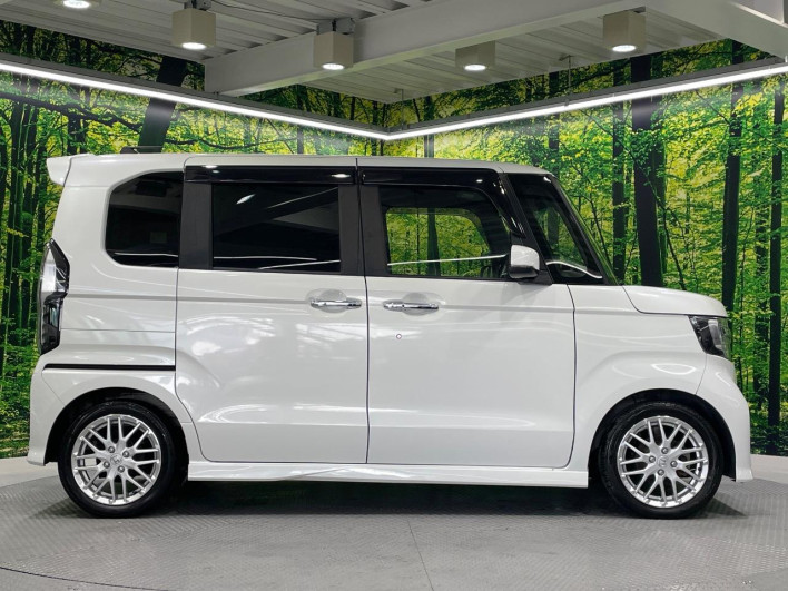 2021 Honda N-BOX CUSTOM 6BA-JF3 (UW-6a166053913d7)[17]