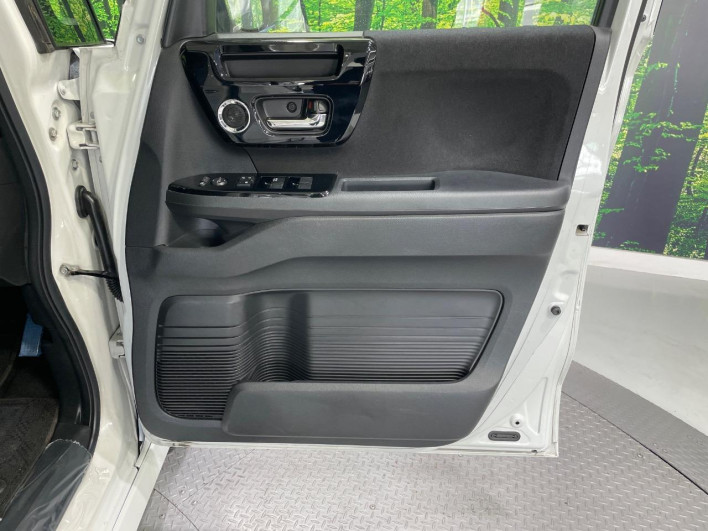 2021 Honda N-BOX CUSTOM 6BA-JF3 (UW-6a166053913d7)[25]