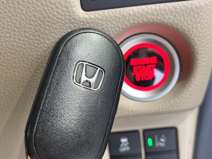 2020 Honda N-BOX 6BA-JF4 (UW-6a16605889177)[28]