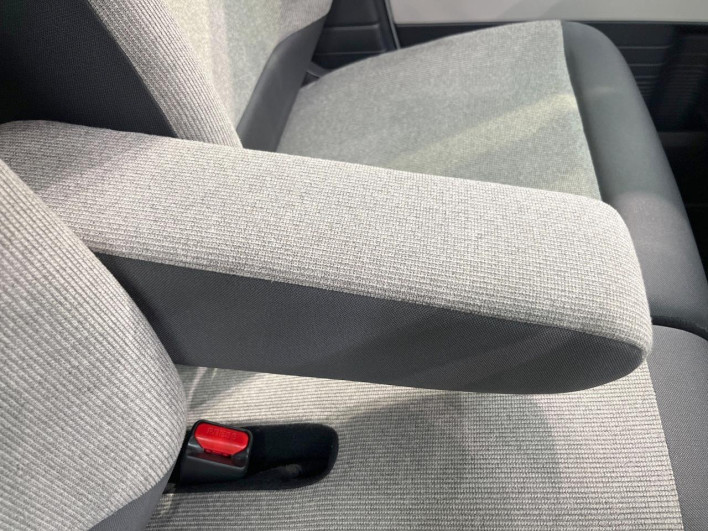 2023 Honda N-BOX 6BA-JF5 (UW-6a16605929a5e)[17]