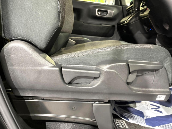 2024 Honda N-BOX CUSTOM 6BA-JF5 (UW-6a166059e2704)[9]