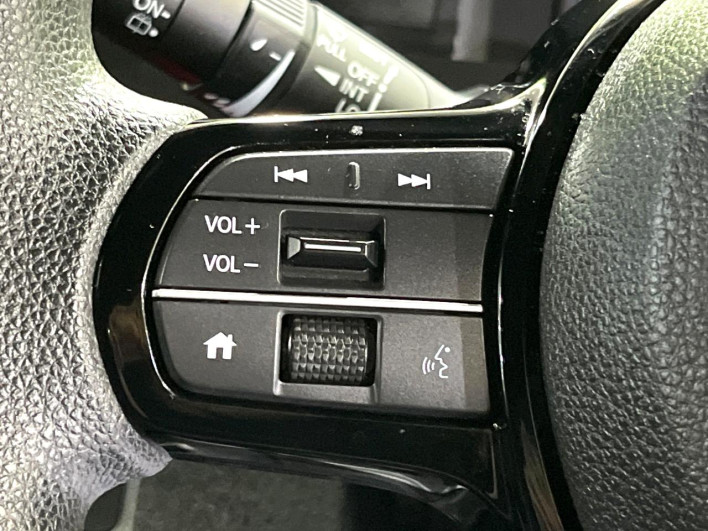 2024 Honda N-BOX CUSTOM 6BA-JF5 (UW-6a166059e2704)[26]