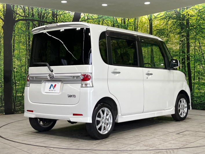 2011 Daihatsu Tanto DBA-L385S (UW-6a166078c254d)[23]