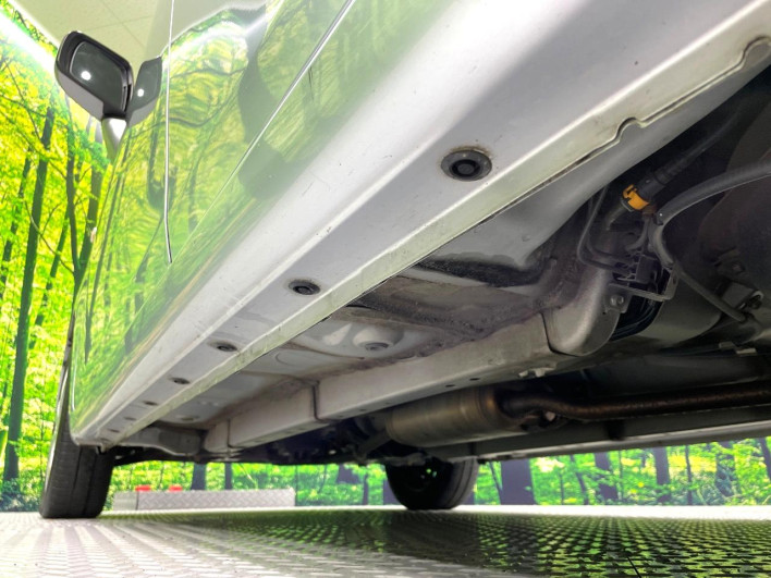 2012 Toyota Pixis Space DBA-L575A (UW-6a16607a32428)[12]