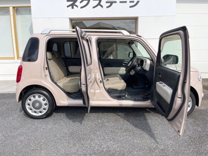2011 Daihatsu Mira Cocoa DBA-L675S (UW-6a16607af2be7)[9]