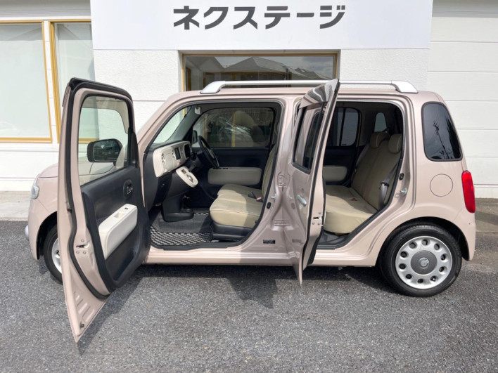 2011 Daihatsu Mira Cocoa DBA-L675S (UW-6a16607af2be7)[19]