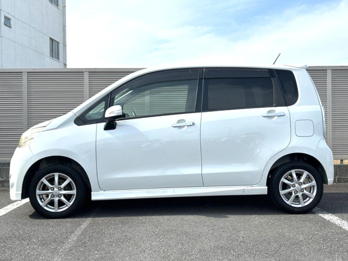 2011 Daihatsu Move DBA-LA100S (UW-6a16607cd53c2)[18]