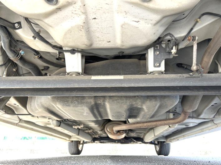 2011 Daihatsu Move DBA-LA100S (UW-6a16607cd53c2)[21]