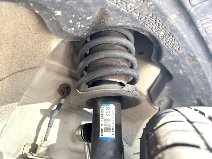 2011 Daihatsu Move DBA-LA100S (UW-6a16607cd53c2)[13]