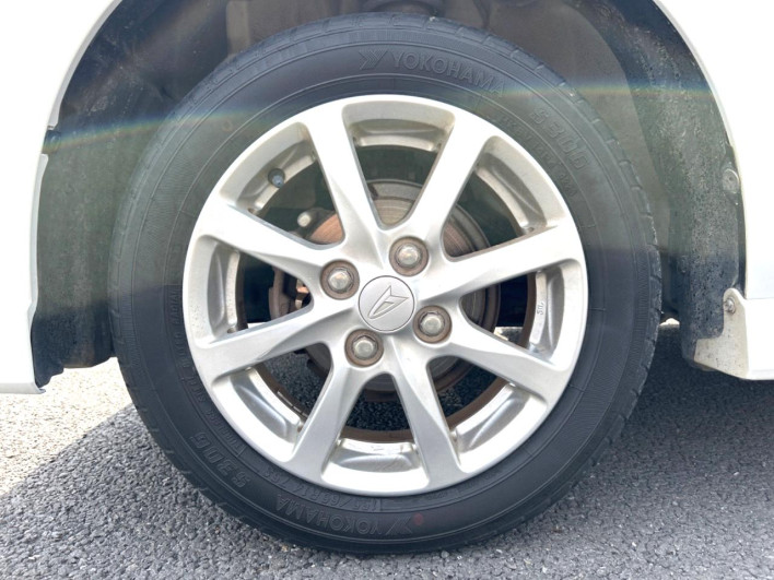 2011 Daihatsu Move DBA-LA100S (UW-6a16607cd53c2)[10]
