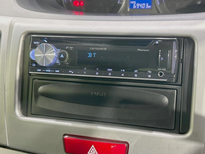 2011 Daihatsu Move CBA-LA100S (UW-6a16607ce70e2)[26]