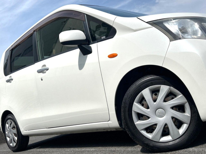 2014 Daihatsu Move DBA-LA100S (UW-6a16607da05c7)[9]