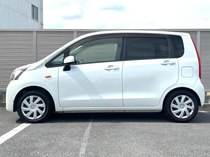 2014 Daihatsu Move DBA-LA100S (UW-6a16607da05c7)[18]