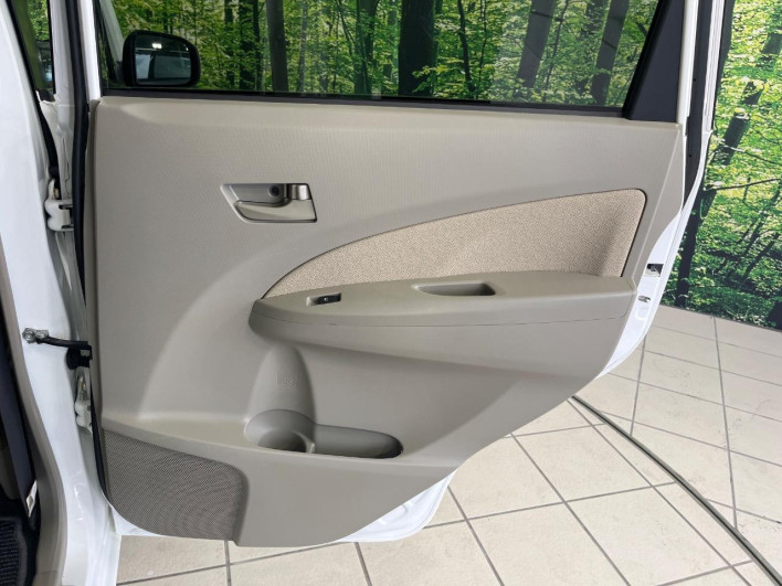 2014 Daihatsu Move DBA-LA110S (UW-6a16607ece803)[27]