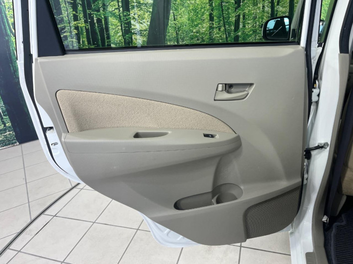 2014 Daihatsu Move DBA-LA110S (UW-6a16607ece803)[19]