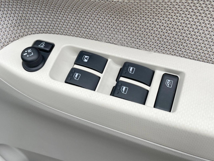 2016 Daihatsu Move DBA-LA150S (UW-6a16607f4f7b1)[13]