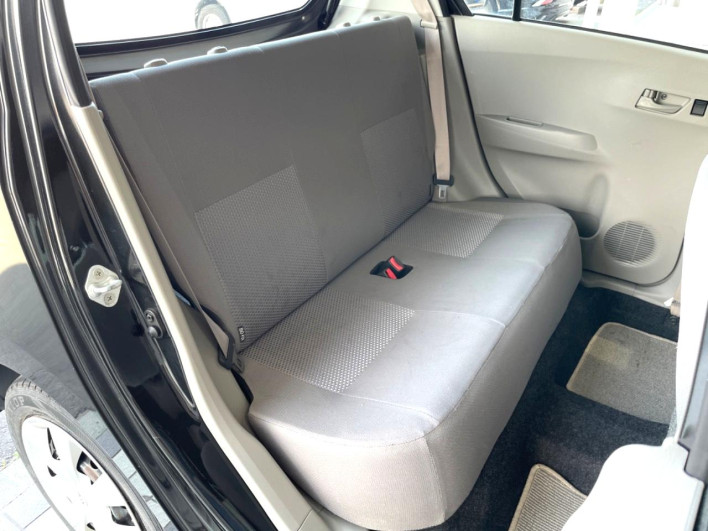 2014 Toyota Pixis Epoch DBA-LA300A (UW-6a1660828b34b)[16]