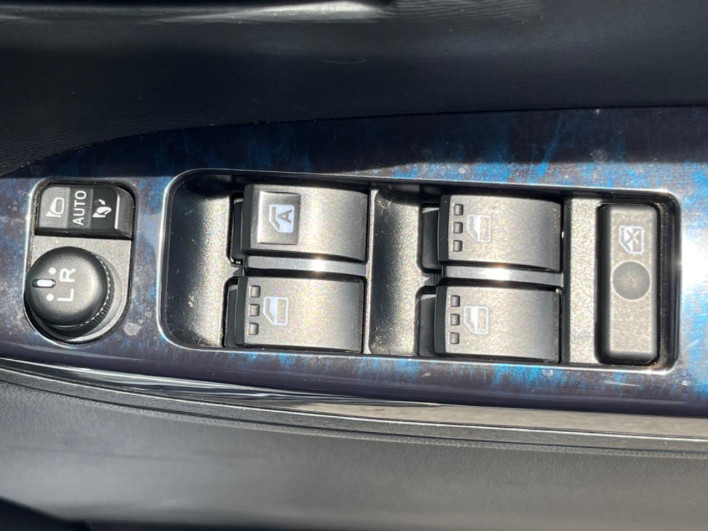 2017 Daihatsu Tanto DBA-LA600S (UW-6a16608ce648f)[21]