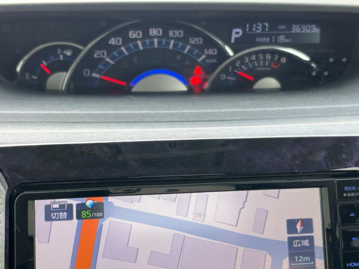 2017 Daihatsu Tanto DBA-LA600S (UW-6a16608ce648f)[18]