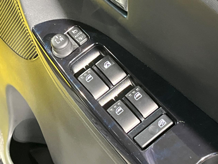 2017 Daihatsu Tanto DBA-LA600S (UW-6a16608e24225)[20]