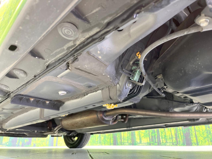 2018 Daihatsu Tanto DBA-LA600S (UW-6a16608ecf6d4)[19]