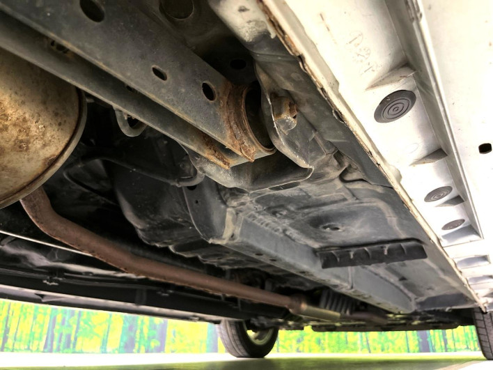 2017 Daihatsu Tanto DBA-LA610S (UW-6a16609200a71)[27]