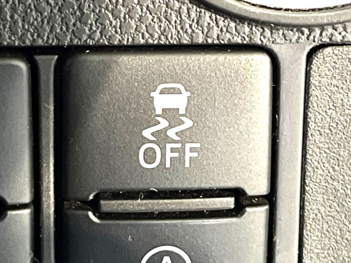 2017 Daihatsu Tanto DBA-LA610S (UW-6a16609200a71)[11]