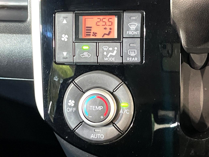 2017 Daihatsu Tanto DBA-LA610S (UW-6a16609200a71)[15]
