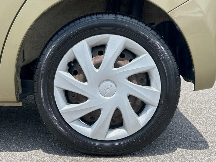 2014 Daihatsu Wake DBA-LA700S (UW-6a1660998fb7b)[4]