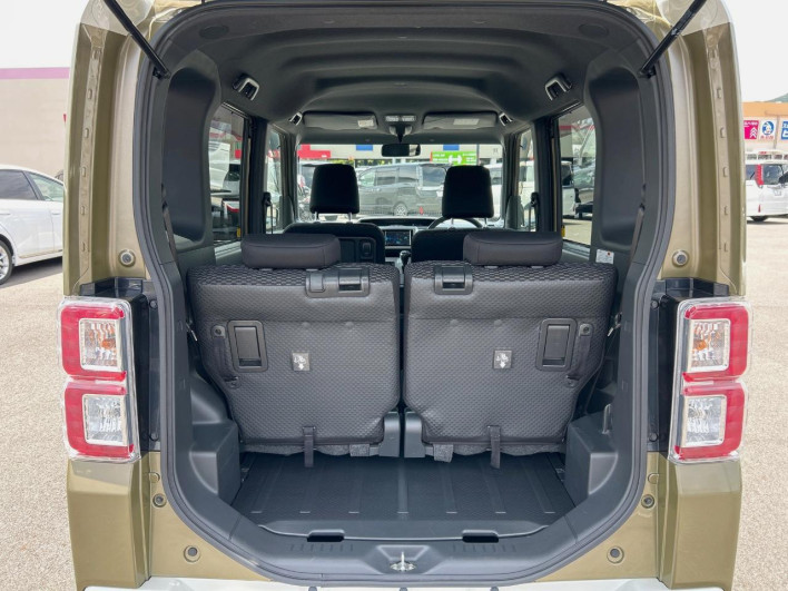 2014 Daihatsu Wake DBA-LA700S (UW-6a1660998fb7b)[28]