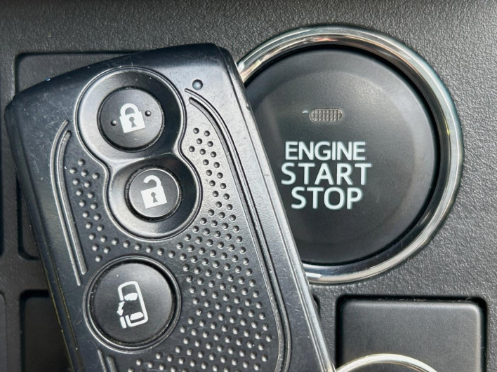 2014 Daihatsu Wake DBA-LA700S (UW-6a1660998fb7b)[9]