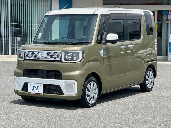 2014 Daihatsu Wake DBA-LA700S (UW-6a1660998fb7b)[0]