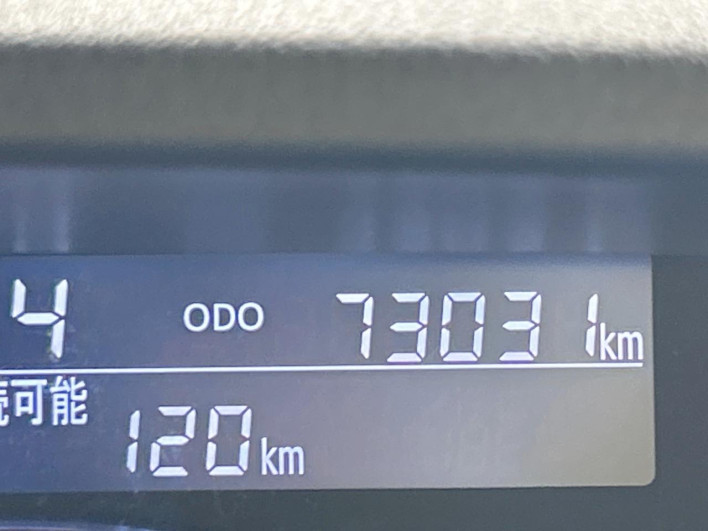 2017 Daihatsu Wake DBA-LA700S (UW-6a16609a1858d)[2]